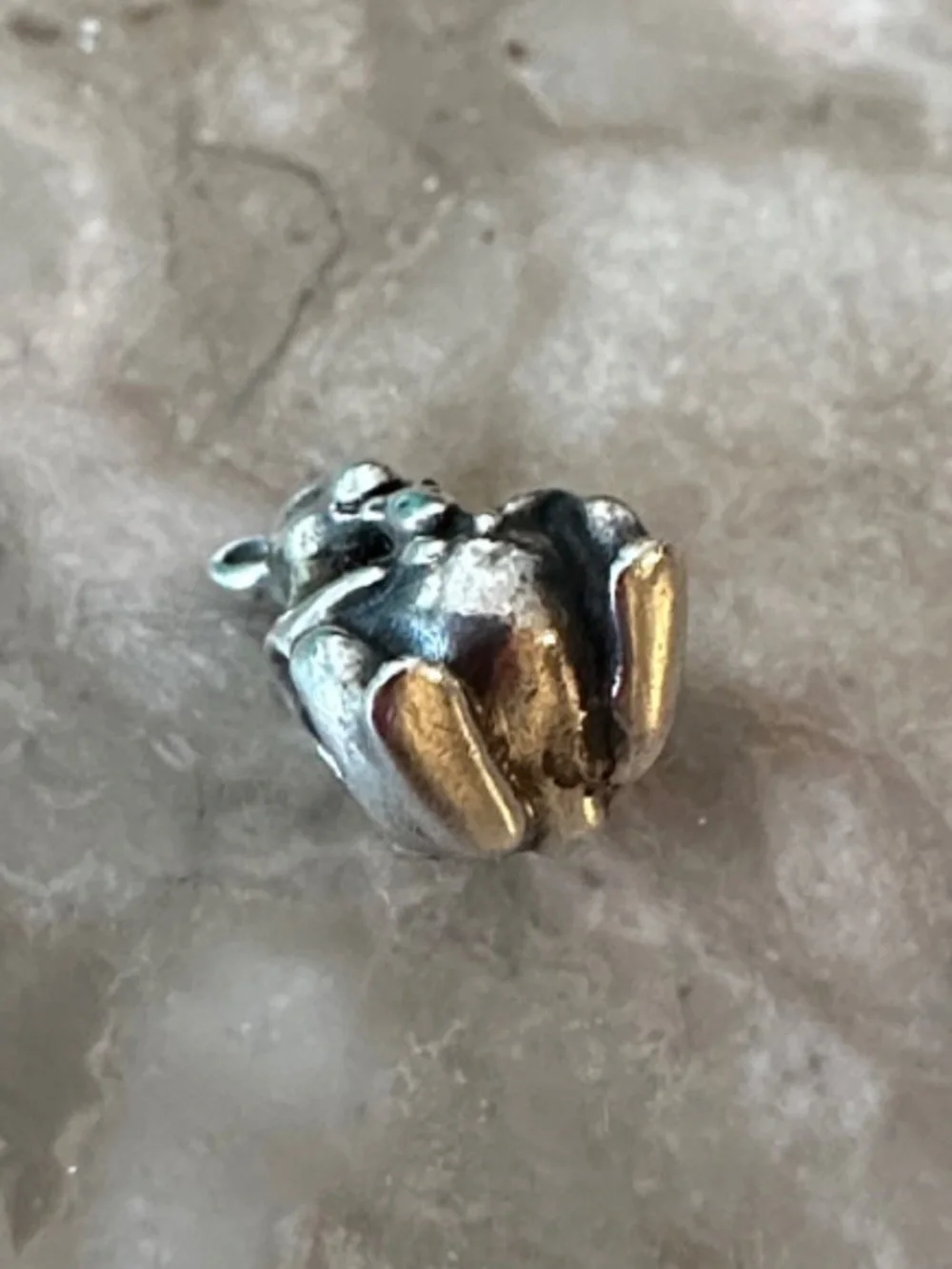 Pandora retired kangaroo charm